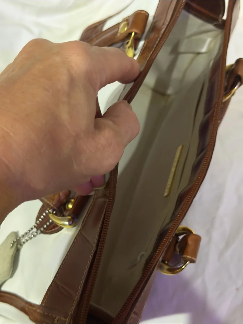 Valerie Stevens White and Brown Leather Top-Handle Satchel